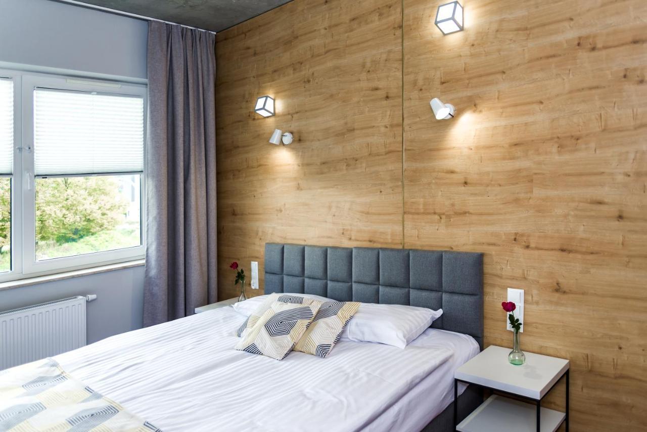 Hotel 107 Rumia Kültér fotó