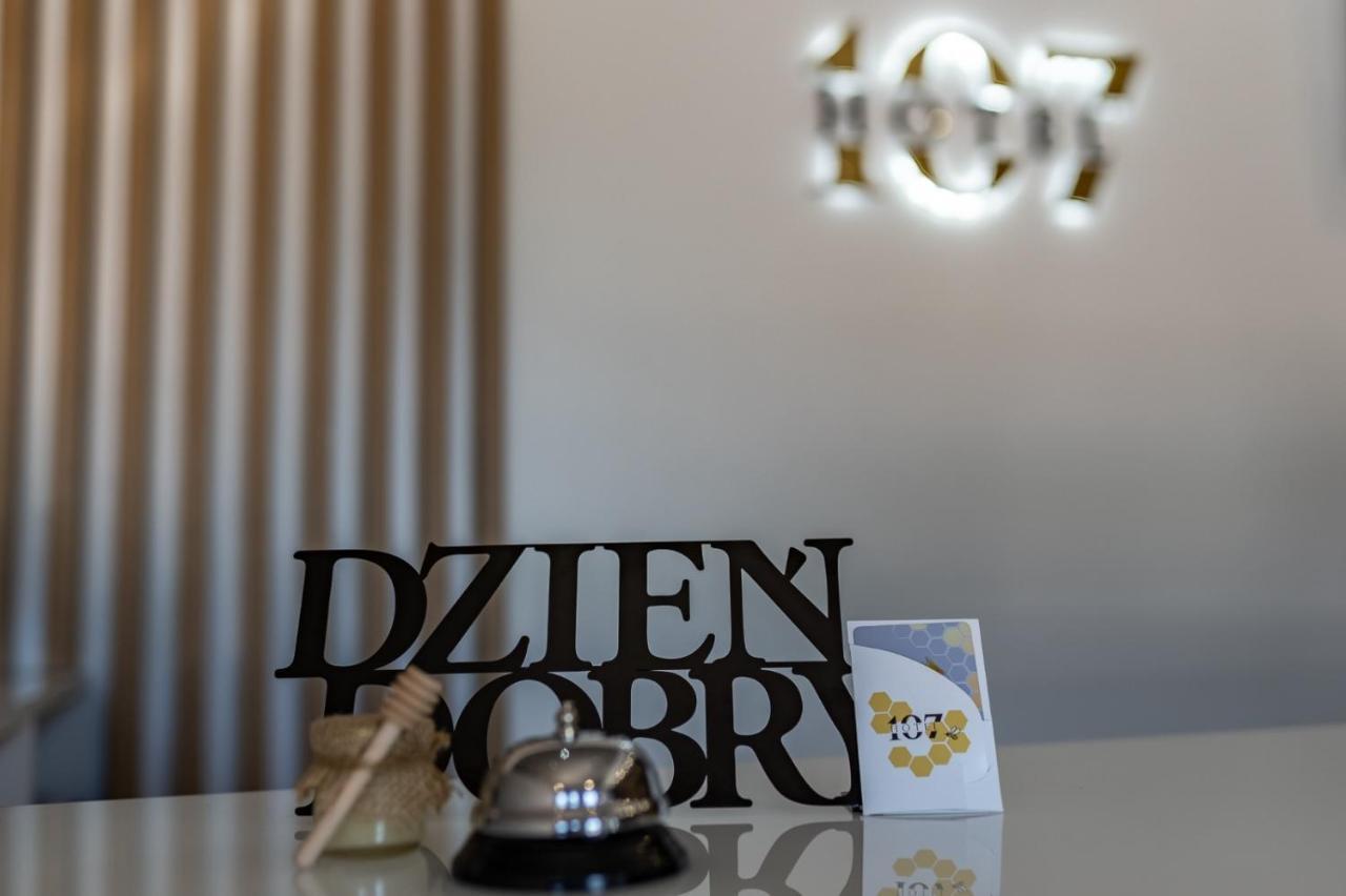 Hotel 107 Rumia Kültér fotó